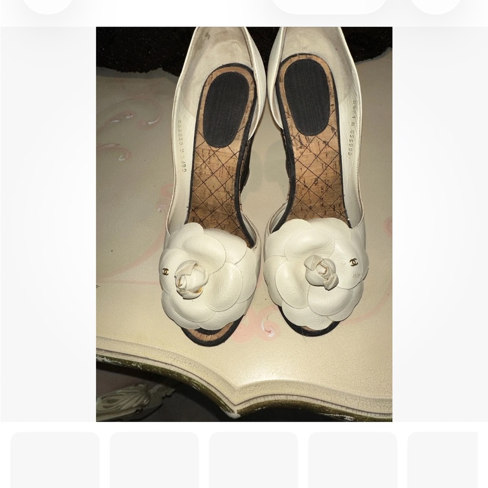 Women’s White Camellia Wedge Heels - Designer Inspired - Picture 1 of 9